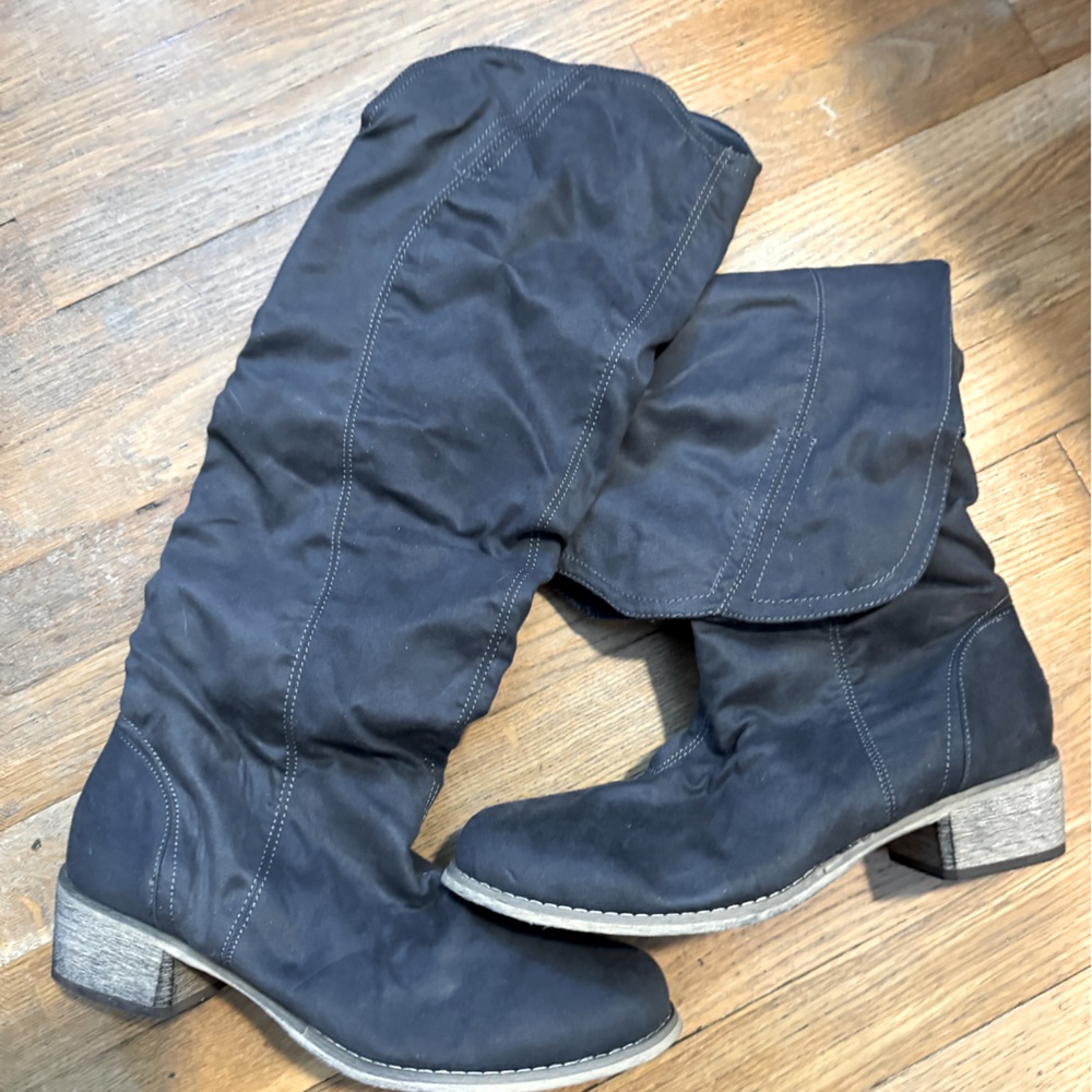 Women’s Dress Boots! Size 10!